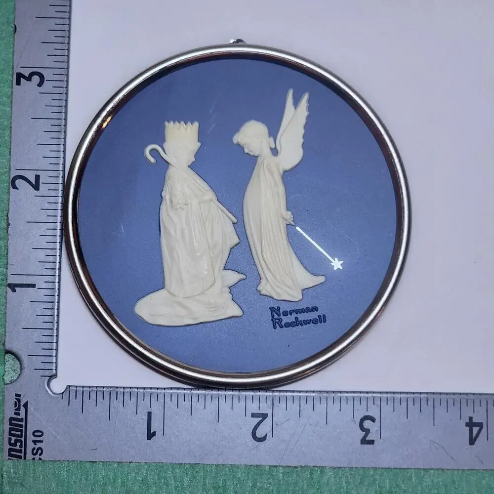 Vintage 1983 Norman Rockwell 4th In Series Dress Rehearsal Christmas Ornament 🎄